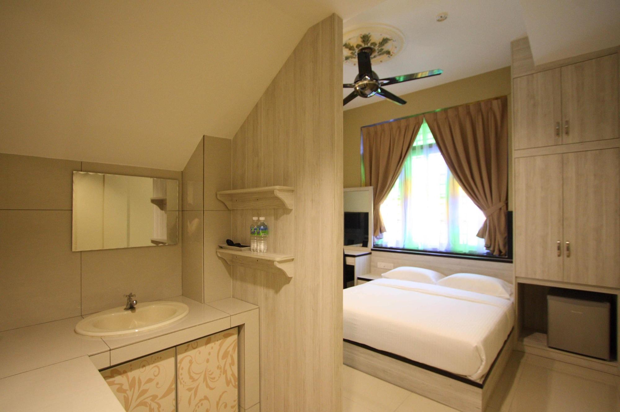แชมร็อก กรีนฮิลล์ Hotel อิโปห์ ภายนอก รูปภาพ