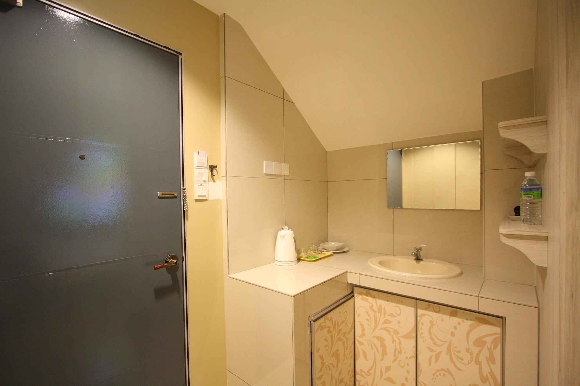 แชมร็อก กรีนฮิลล์ Hotel อิโปห์ ภายนอก รูปภาพ