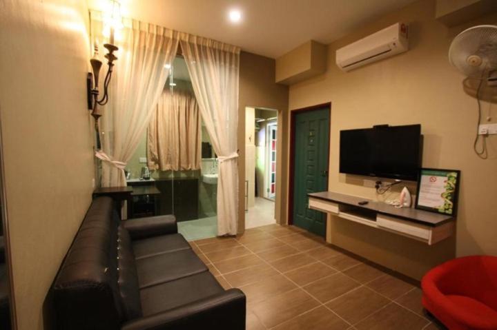 แชมร็อก กรีนฮิลล์ Hotel อิโปห์ ภายนอก รูปภาพ