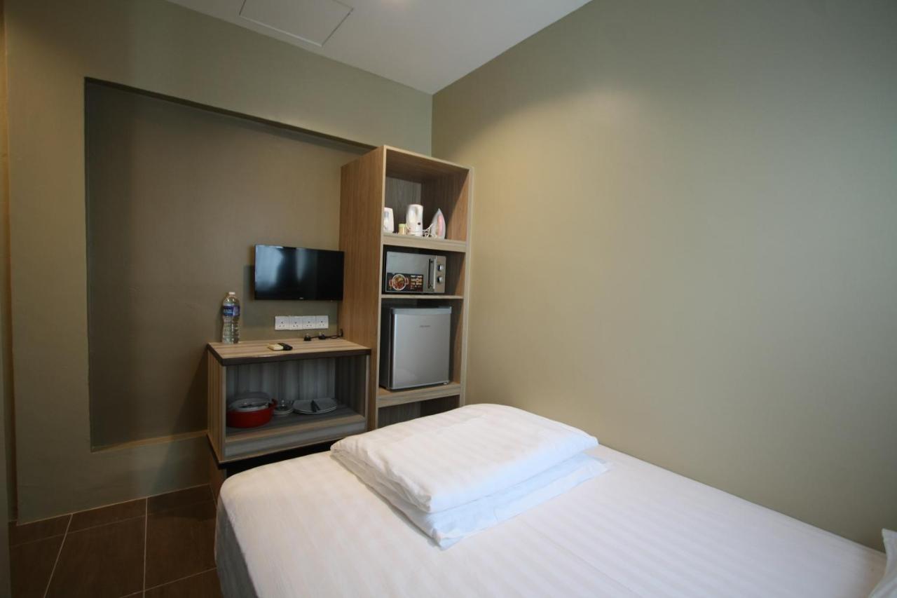 แชมร็อก กรีนฮิลล์ Hotel อิโปห์ ภายนอก รูปภาพ